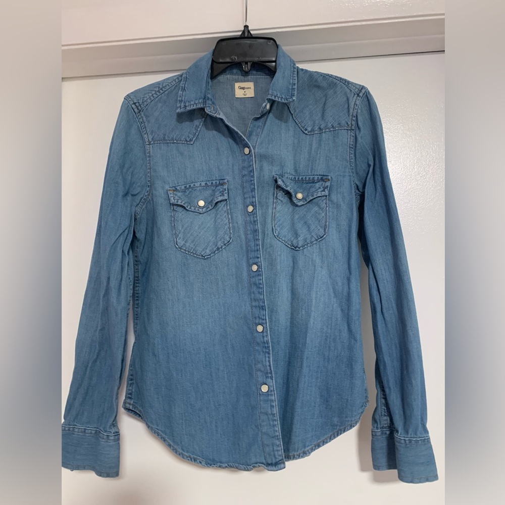 GAP Denim Shirt sz M